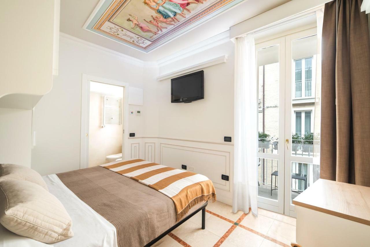 Opera Arte Rooms Porto Recanati Bagian luar foto